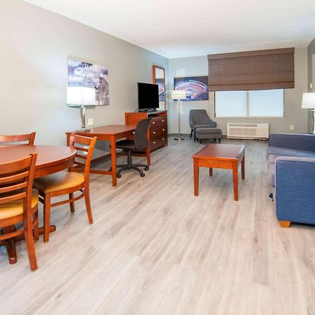 Wingate By Wyndham Tuscaloosa Hotel Екстериор снимка